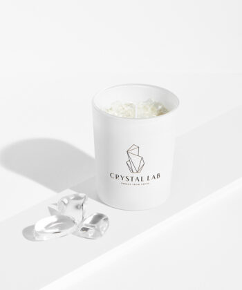 Et stort vidunderligt CLEANSING AROMALYS med BJERGKRYSTALLER i