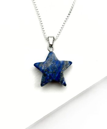 blåt krystalstjerne på sølv kæde