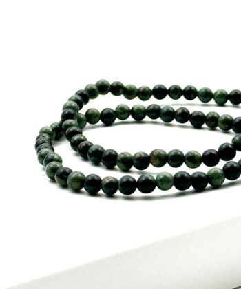 Elastikarmbånd med grønne sten