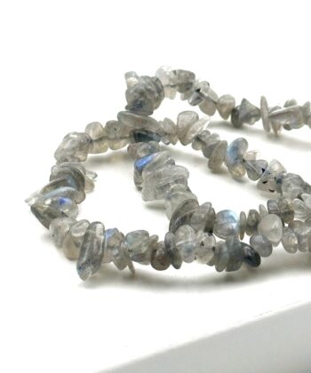 Grå med blåt skær