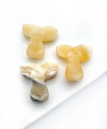 Calcit, Gul - Kvinde med vinger